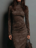 Aura | Vestido Midi Marrón de Corte Elegante y Fluido